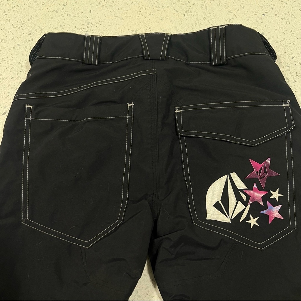 VOLCOM Youth Snowpants Size Medium - Picture 4 of 7